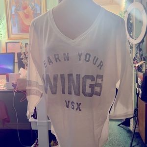 Víctorias Secret Long Sleeve Tee shirt MEDIUM